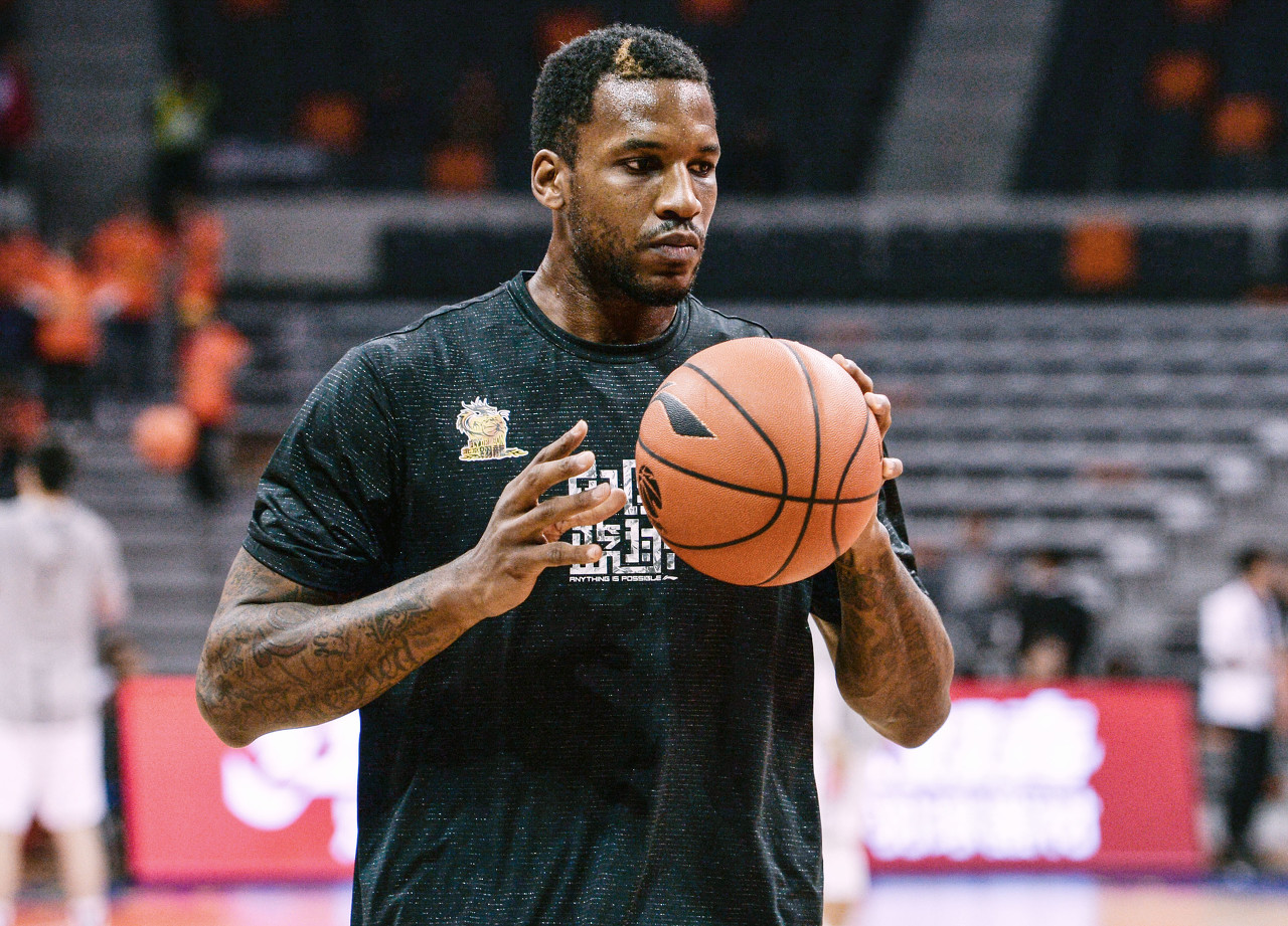 围绕总教练 围绕总教练