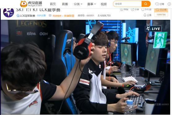 半场-内尔松卢斯抽射破门 青岛西海岸1-0成都